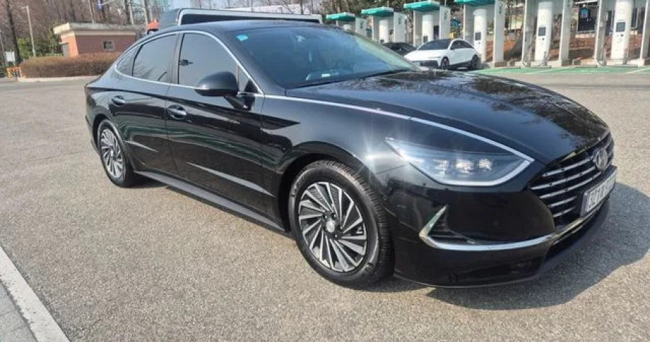 Hyundai Sonata 
