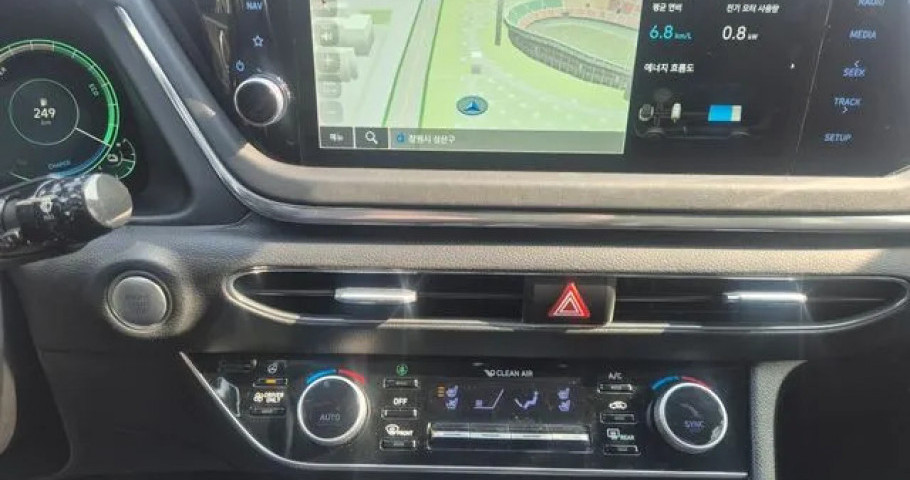 Hyundai Sonata 