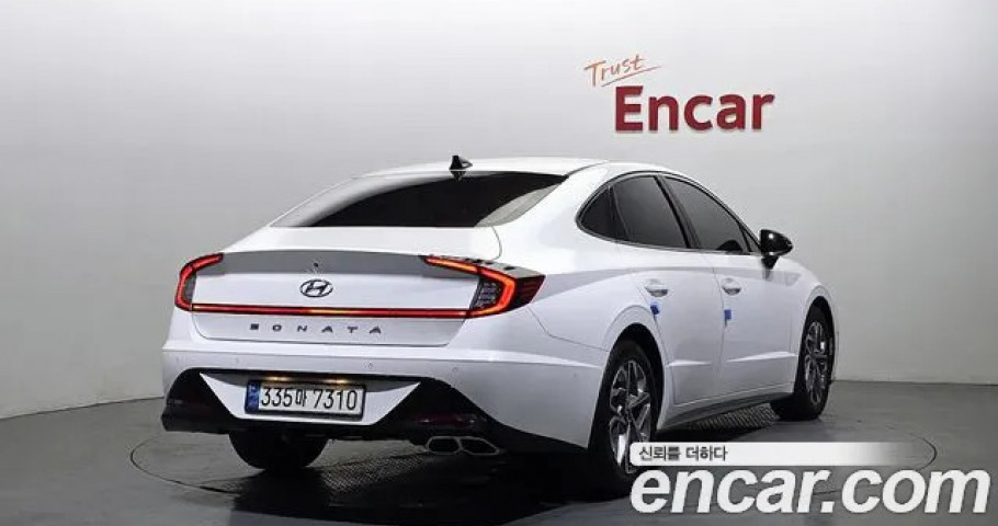 Hyundai Sonata 