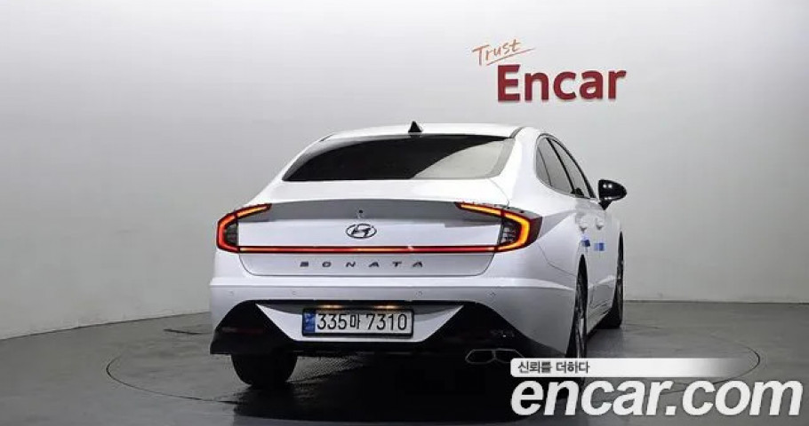 Hyundai Sonata 