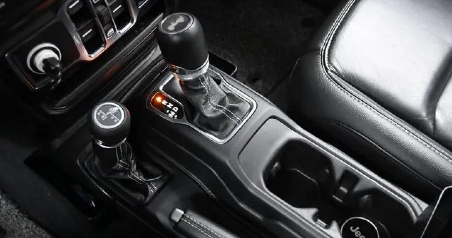 Jeep Wrangler 