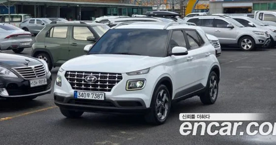 Hyundai Venue 