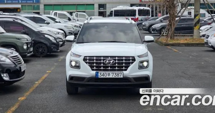Hyundai Venue 