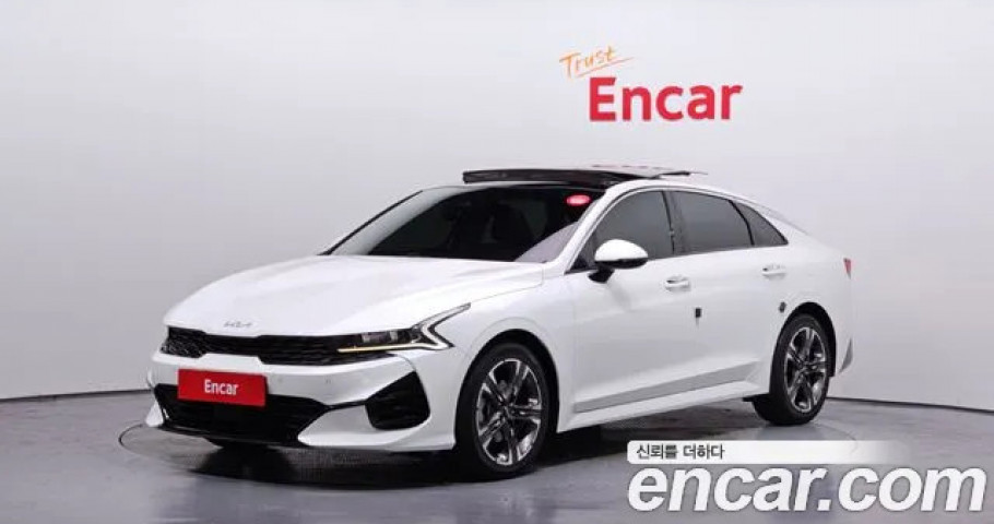 Kia K5 