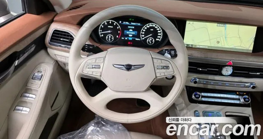 Genesis G90 