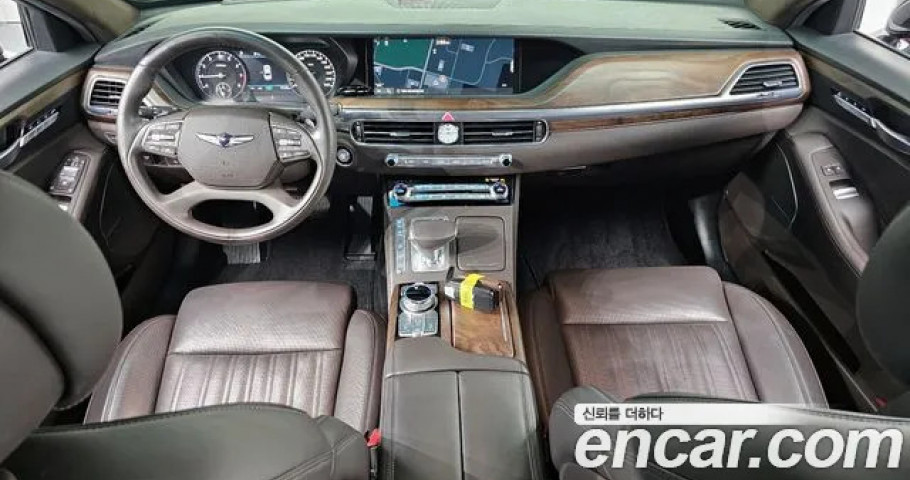 Genesis G90 