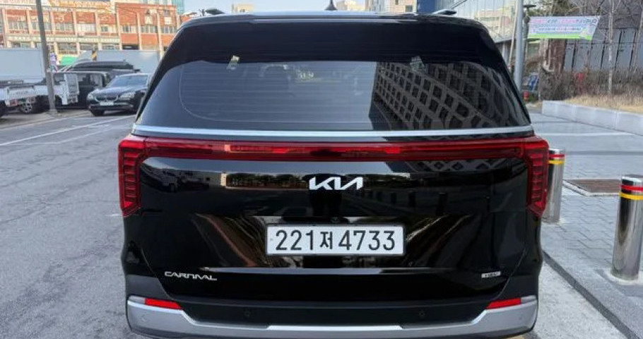 Kia Carnival 