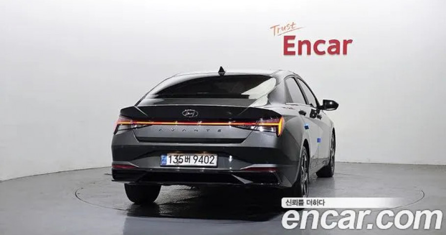 Hyundai Avante (Elantra) 