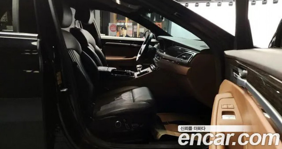 Genesis G90 