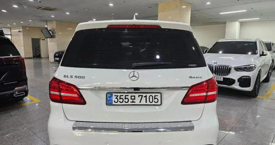 Mercedes-Benz Gls-Class 