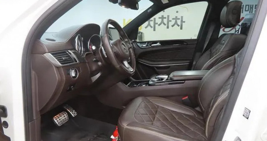 Mercedes-Benz Gls-Class 