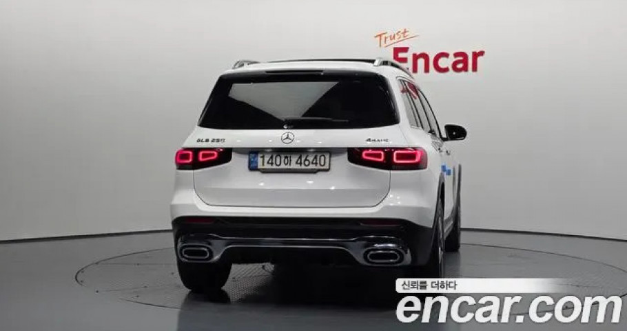 Mercedes-Benz Glb-Class 