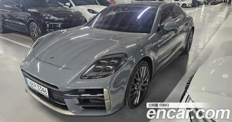 Porsche Panamera 
