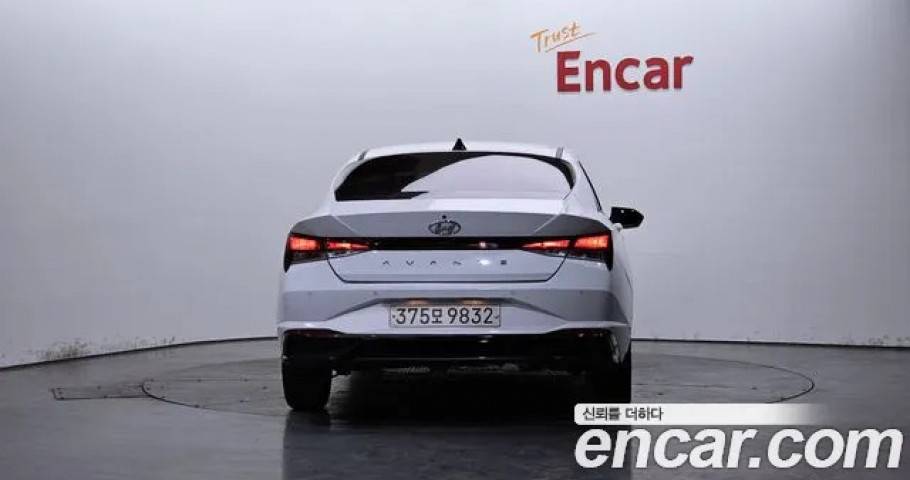 Hyundai Avante (Elantra) 