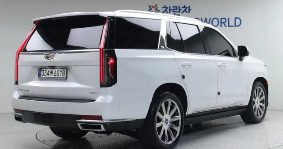 Cadillac Escalade 