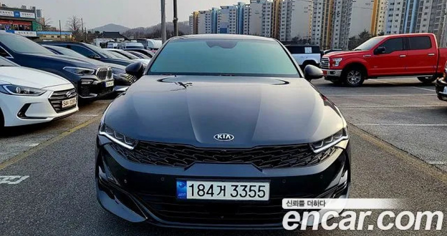 Kia K5 
