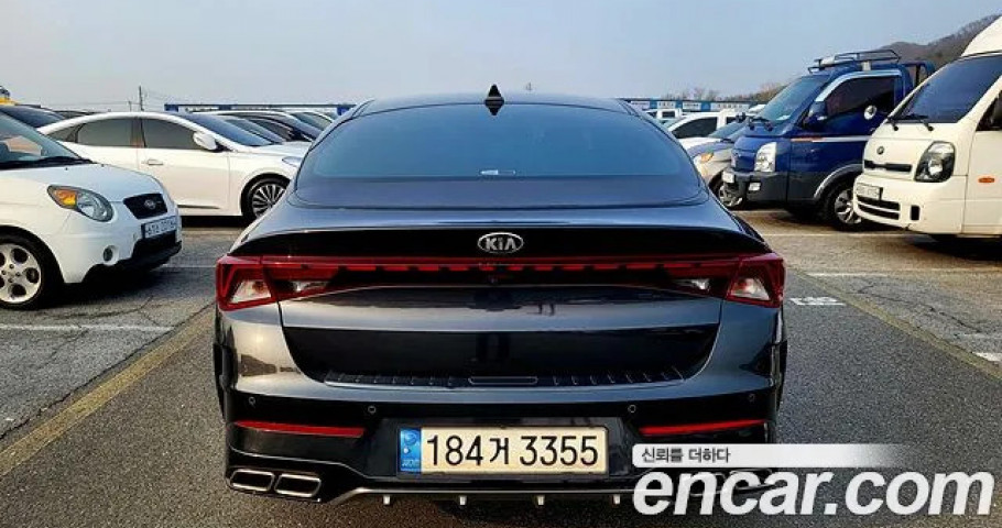 Kia K5 