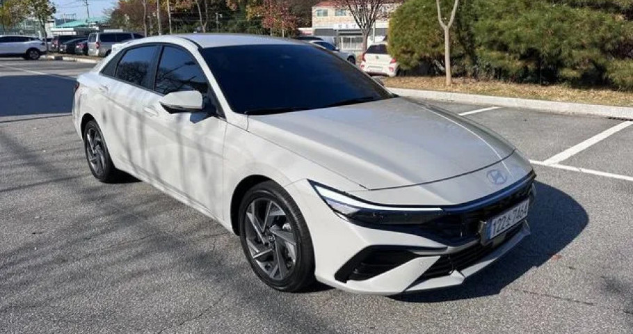 Hyundai Avante (Elantra) 