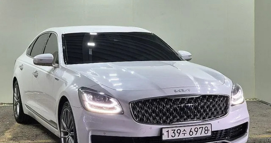 Kia K9 