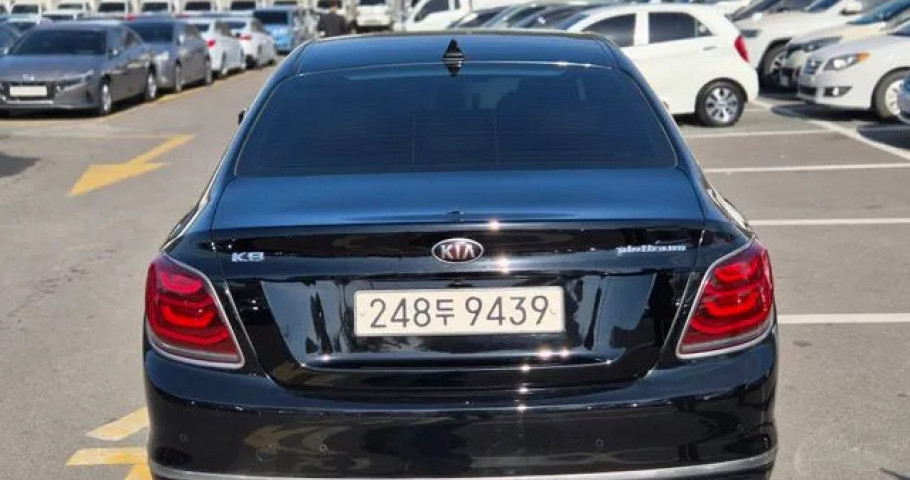 Kia K9 