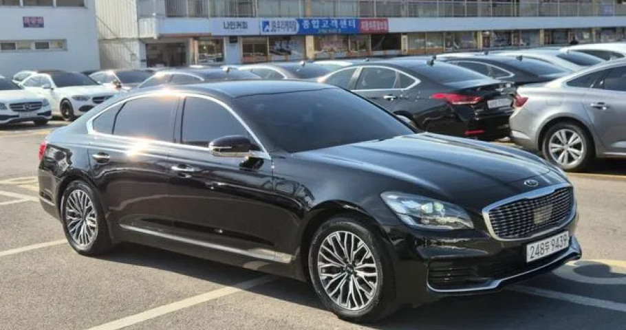 Kia K9 