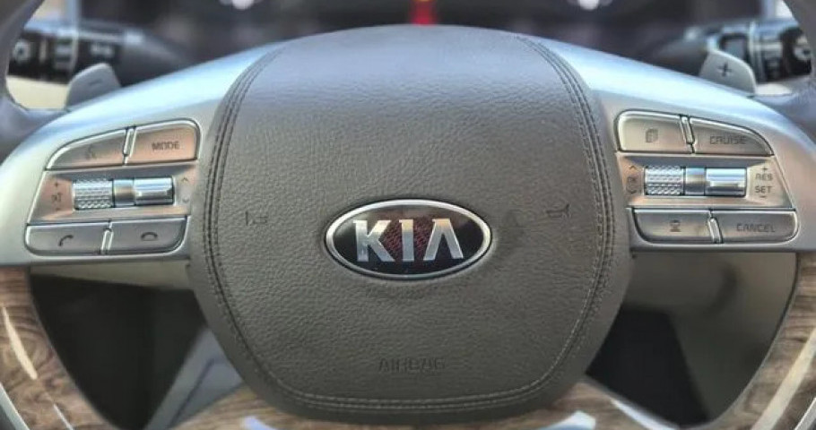 Kia K9 