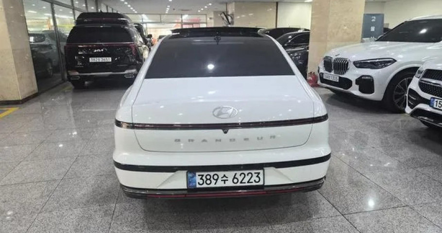 Hyundai Grandeur 