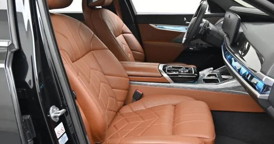 Bmw 7-Series 