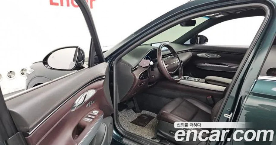 Genesis Gv70 
