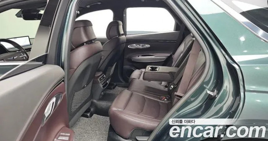 Genesis Gv70 