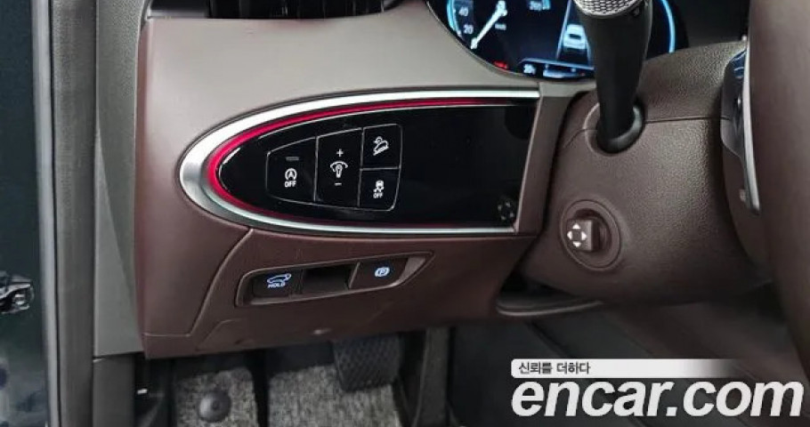 Genesis Gv70 