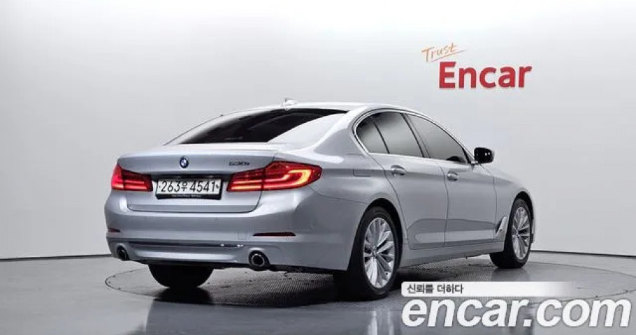 Bmw 5-Series 