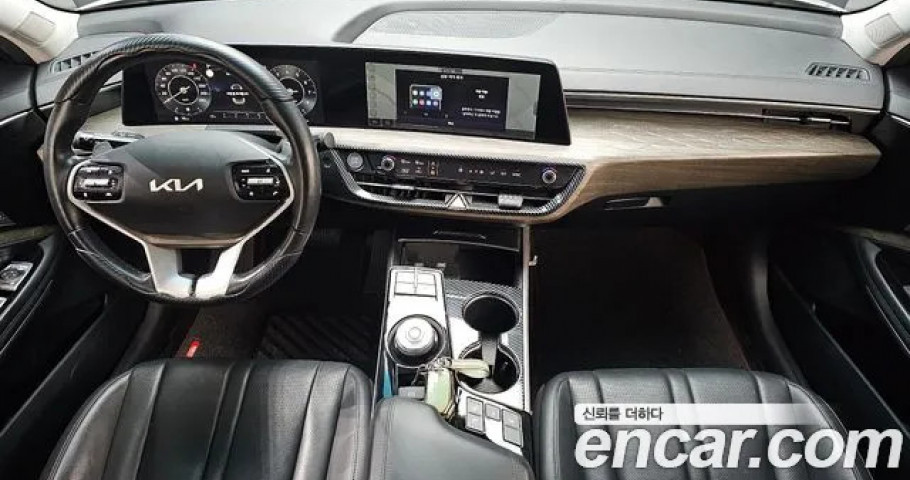 Kia K8 