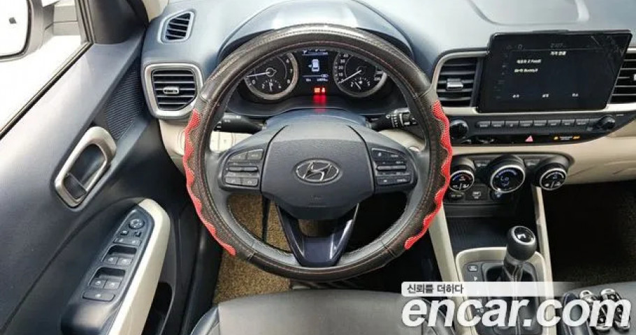 Hyundai Venue 