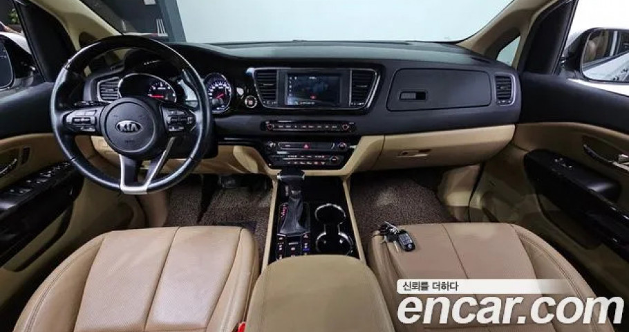 Kia Carnival 