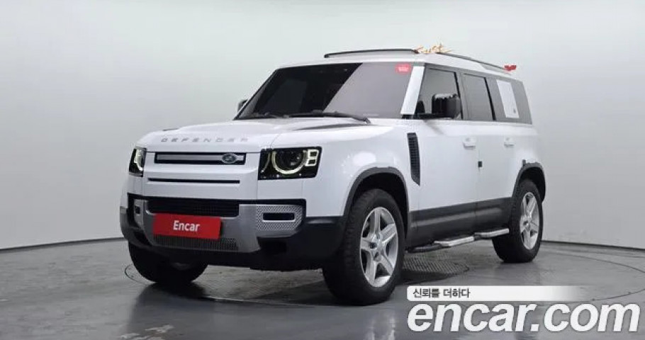Land Rover Defender 