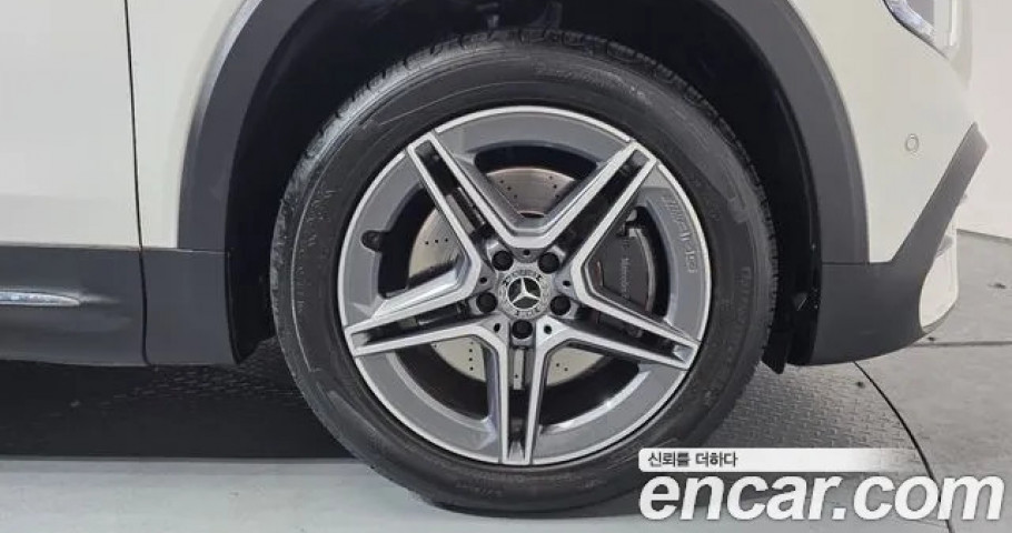 Mercedes-Benz Glb-Class 