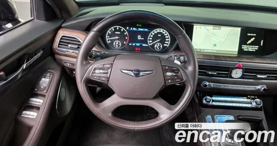 Genesis G90 