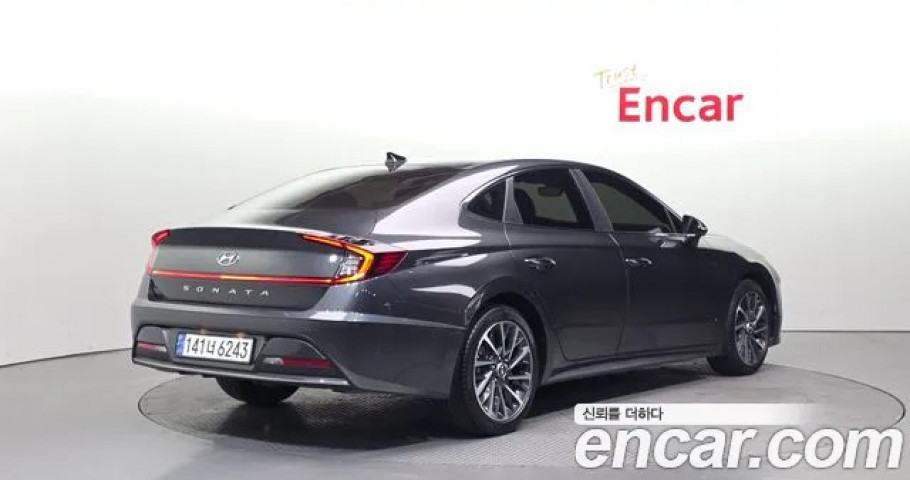 Hyundai Sonata 