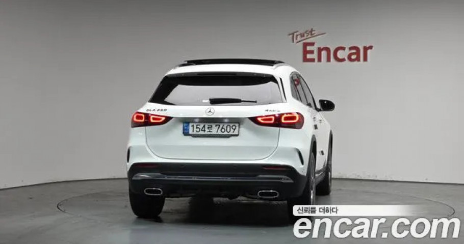 Mercedes-Benz Gla-Class 