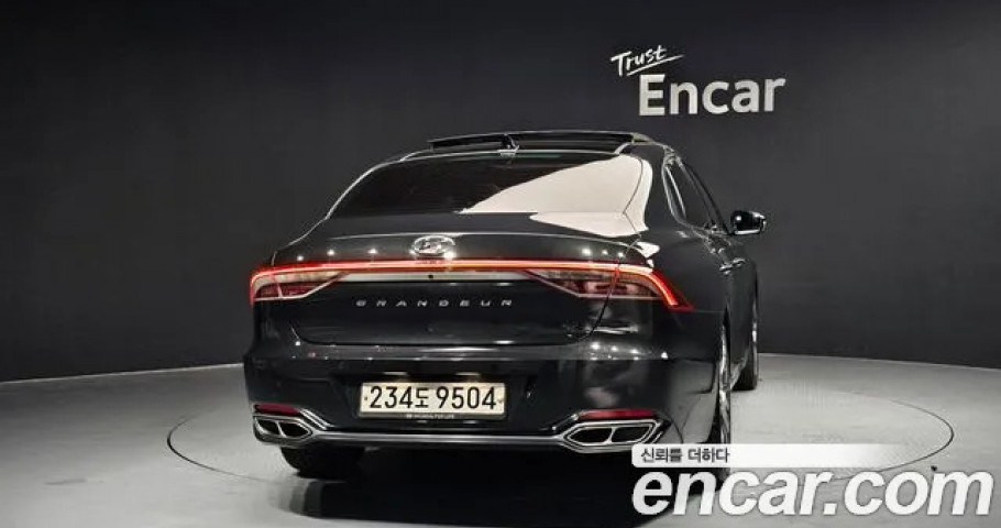 Hyundai Grandeur 