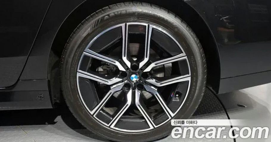 Bmw 7-Series 