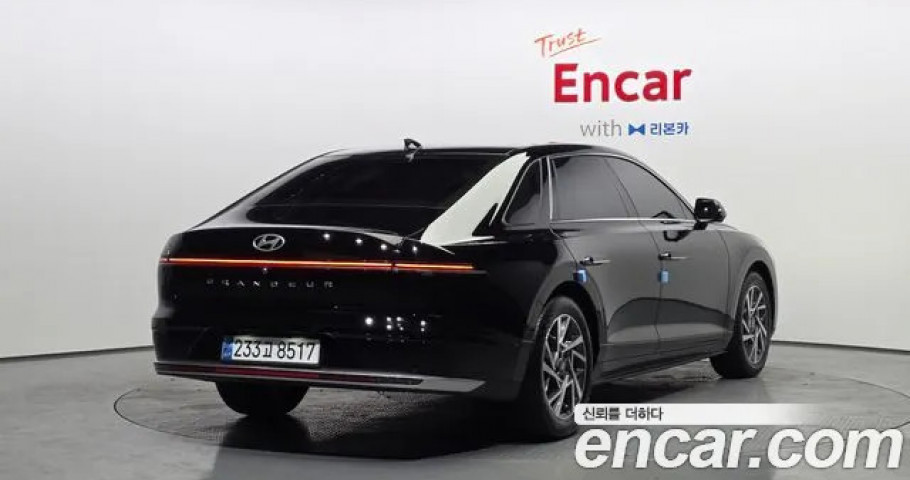 Hyundai Grandeur 