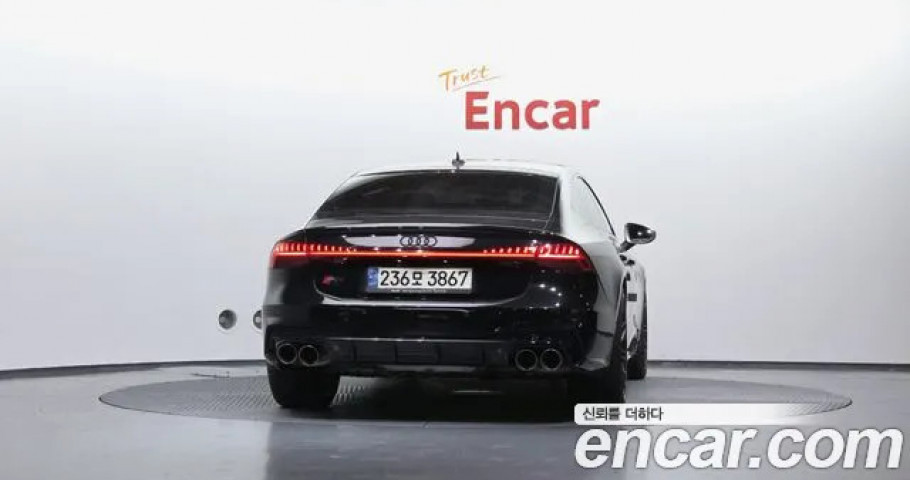 Audi A7 