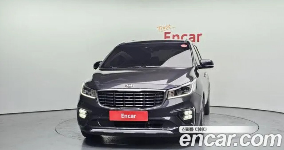 Kia Carnival 