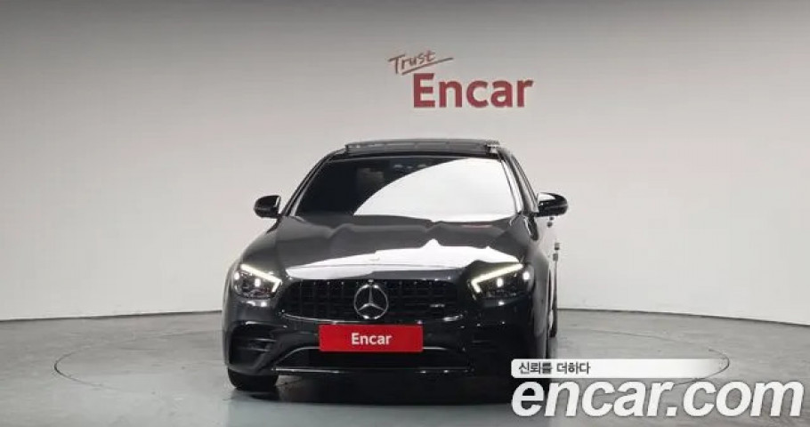 Mercedes-Benz E-Class 