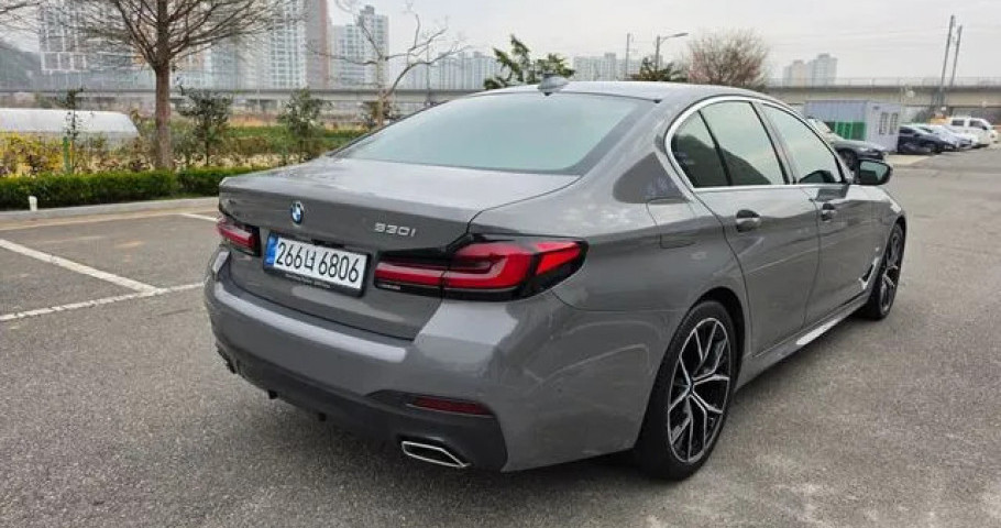 Bmw 5-Series 