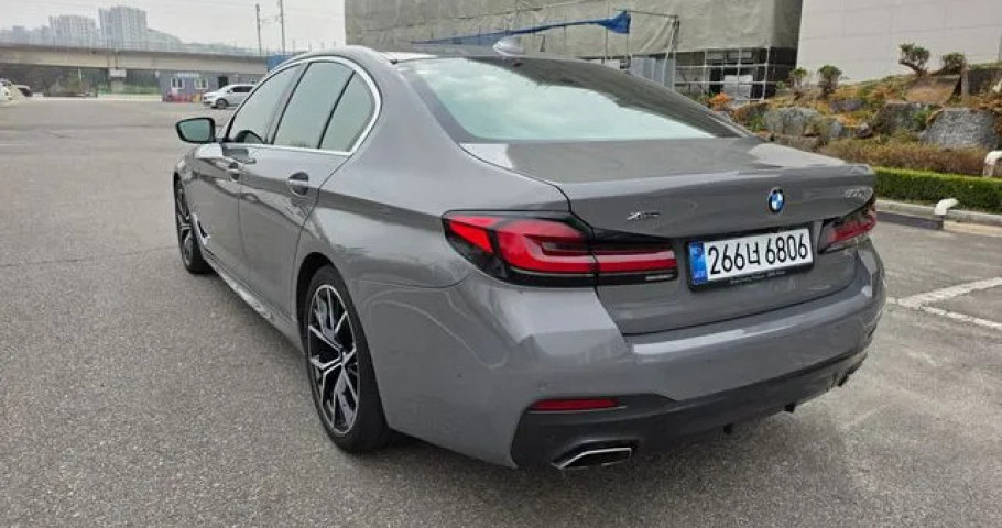 Bmw 5-Series 
