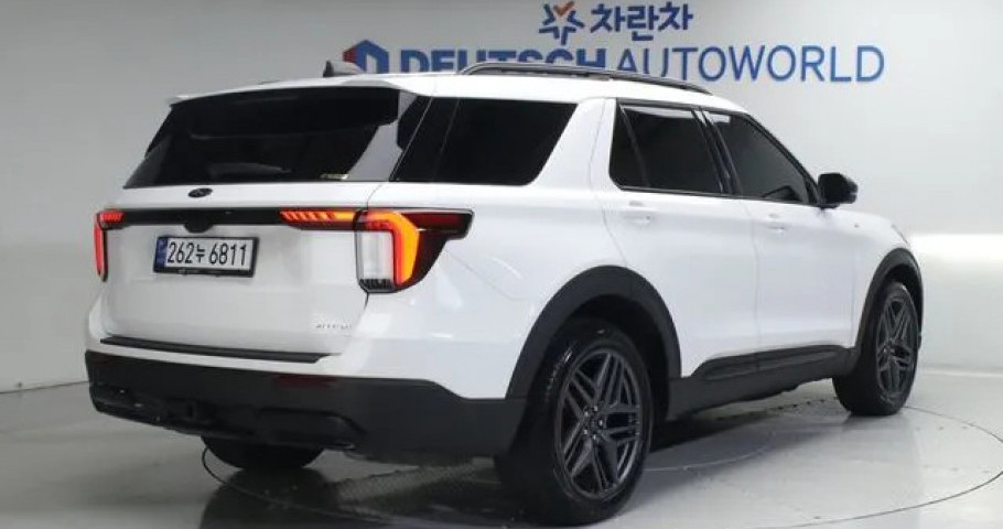 Ford Explorer 