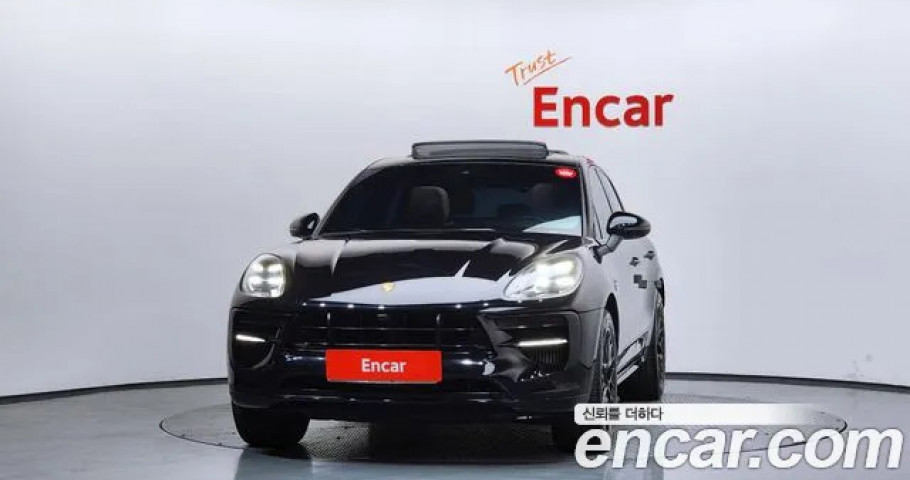Porsche Macan 